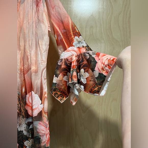 Floral Print V-Neck 3/4 Bell Sleeve Bohemian Blouse - Picture 6 of 7